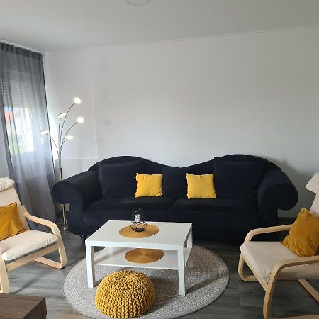 Apartman Lea Kraljevec Sesvetski Eksteriør billede